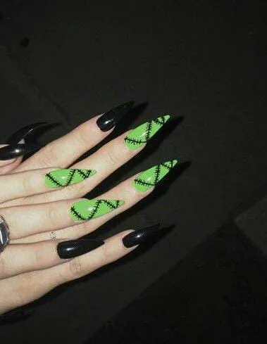 green halloween nails 045 d3cd35d5c3
