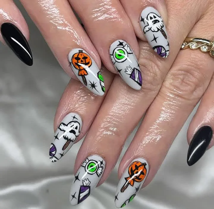 halloween almond nails 004 a1a6d1b6b4