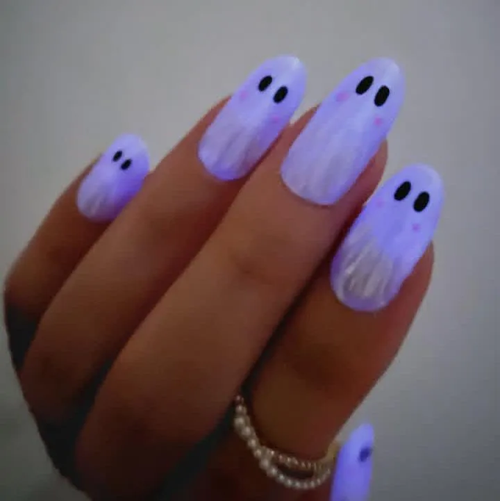 halloween almond nails 025 c23bbaf1c8