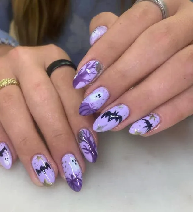 halloween ghost nails 018 6d3ec908c7