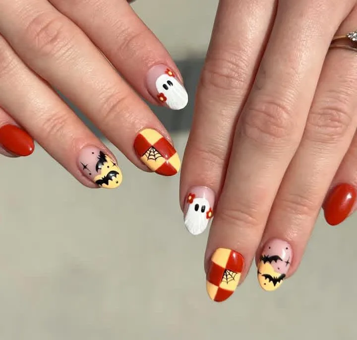 halloween ghost nails 024 5c422a87ff