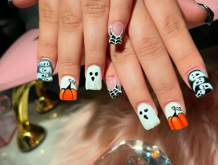 halloween ghost nails 029 25032e658f