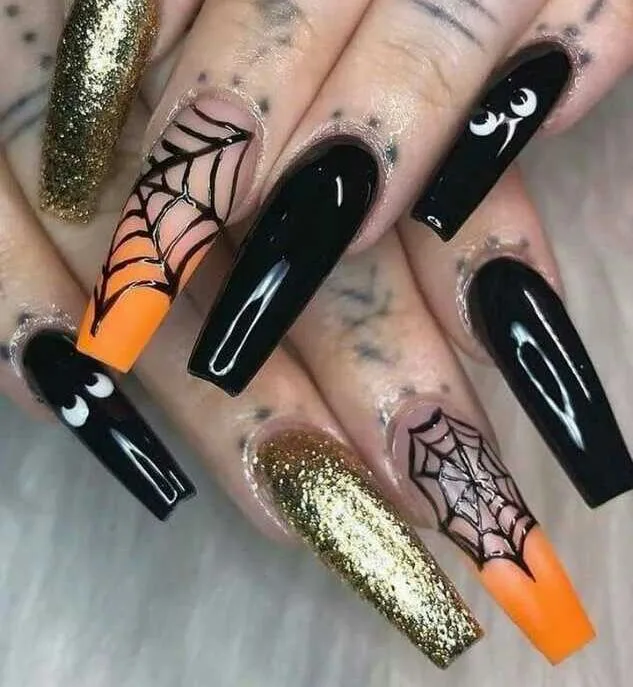 100+ Halloween Nail Ideas for 2025 That Are Wickedly Chic 1
