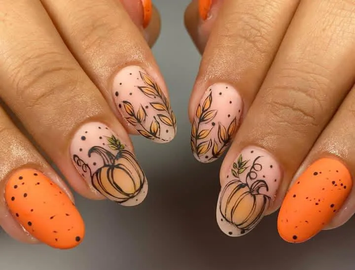 halloween pumpkin nails 002 ded44f3bfe