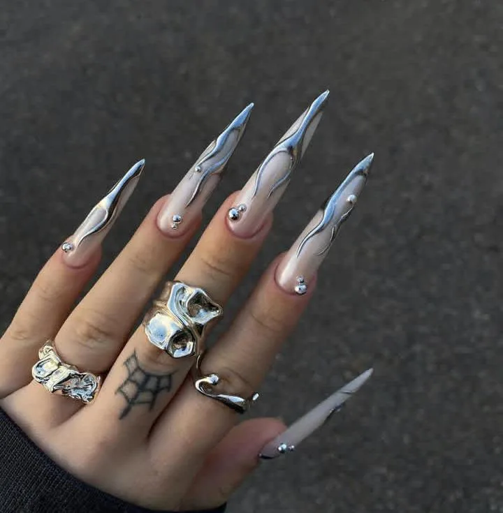 halloween stiletto nails 013 739f7e21e7