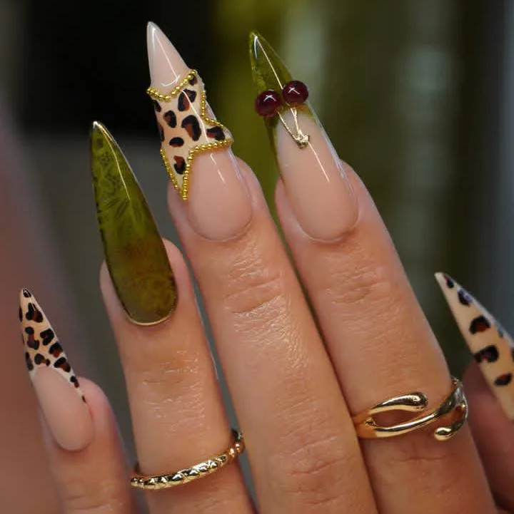 halloween stiletto nails 015 a27d545581