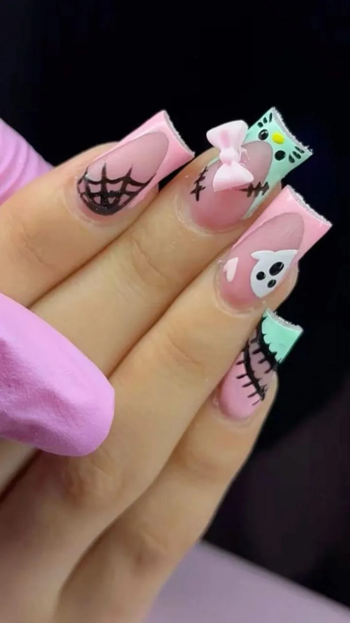 hello kitty halloween nails 036 7aa787373c