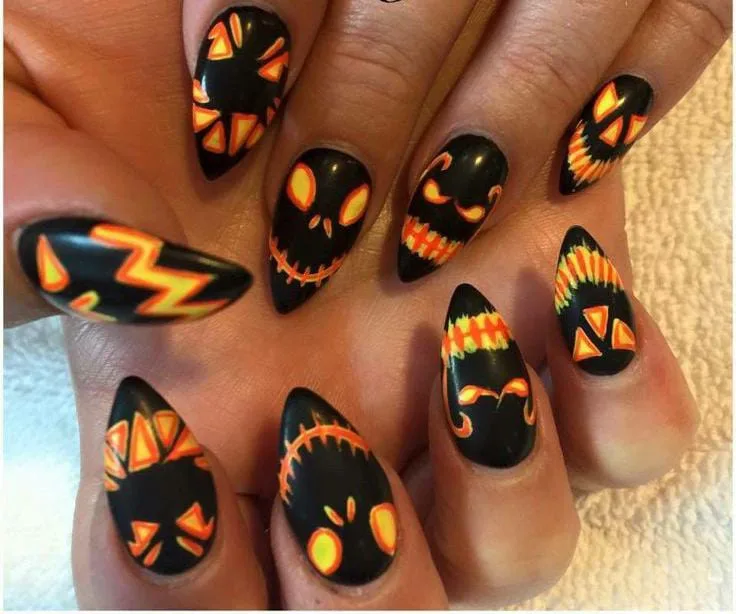 jack o lantern nails that are perfect fo 013 b96acd94b0