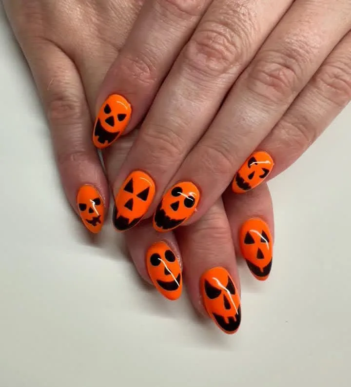 jack o lantern nails that are perfect fo 042 c4c8ee3130