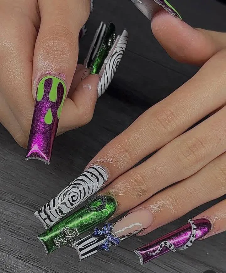 long halloween nails 009 5d50c010ea