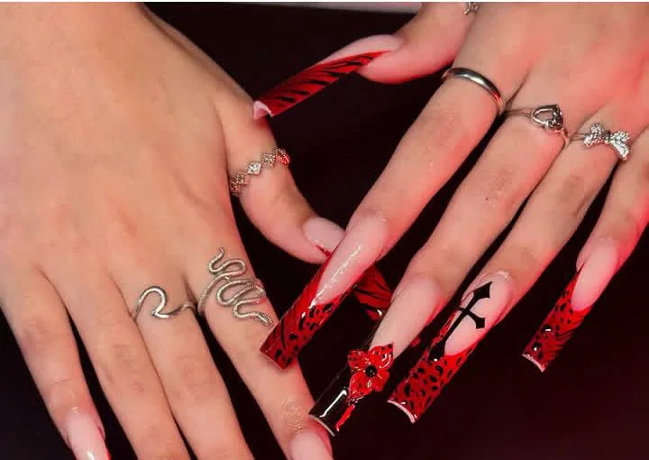 long halloween nails 044 39a594260e