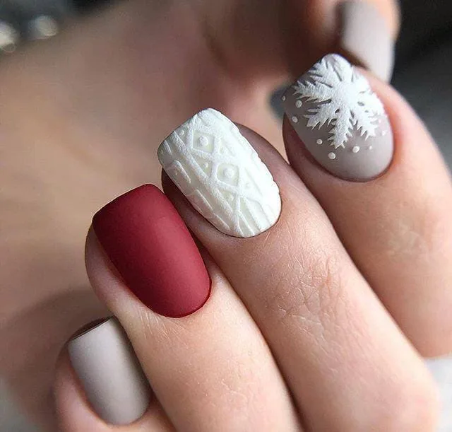 matte christmas nails 009 ccce0a2d67