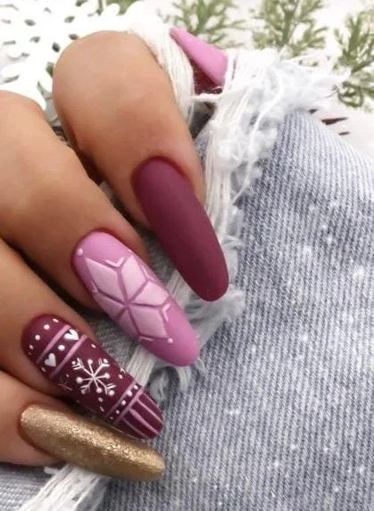 matte christmas nails 037 a15ff1e191