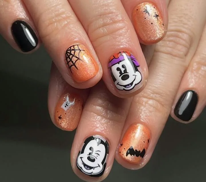 mickey halloween nails 025 a4877ee0a3