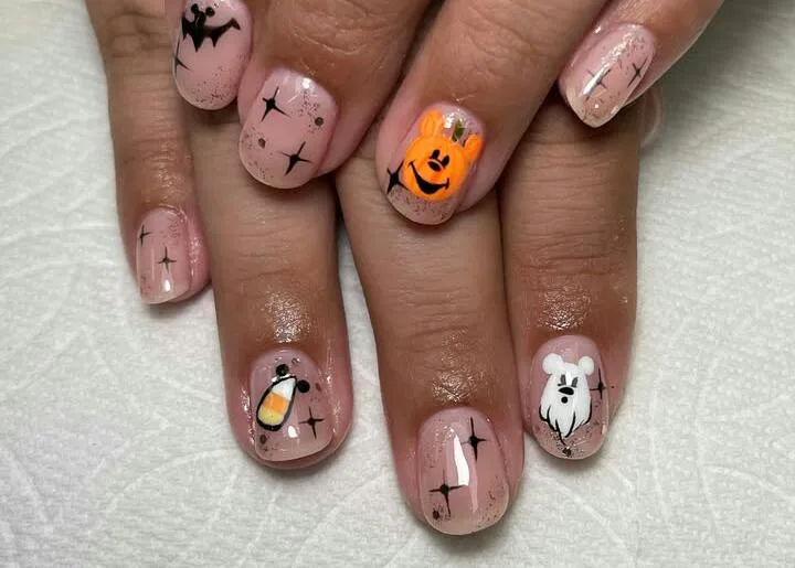 mickey halloween nails 041 4f8c6ebdbd