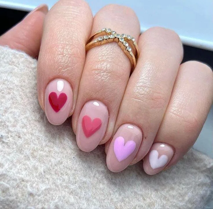 minimal valentines nails 008 d78a533036