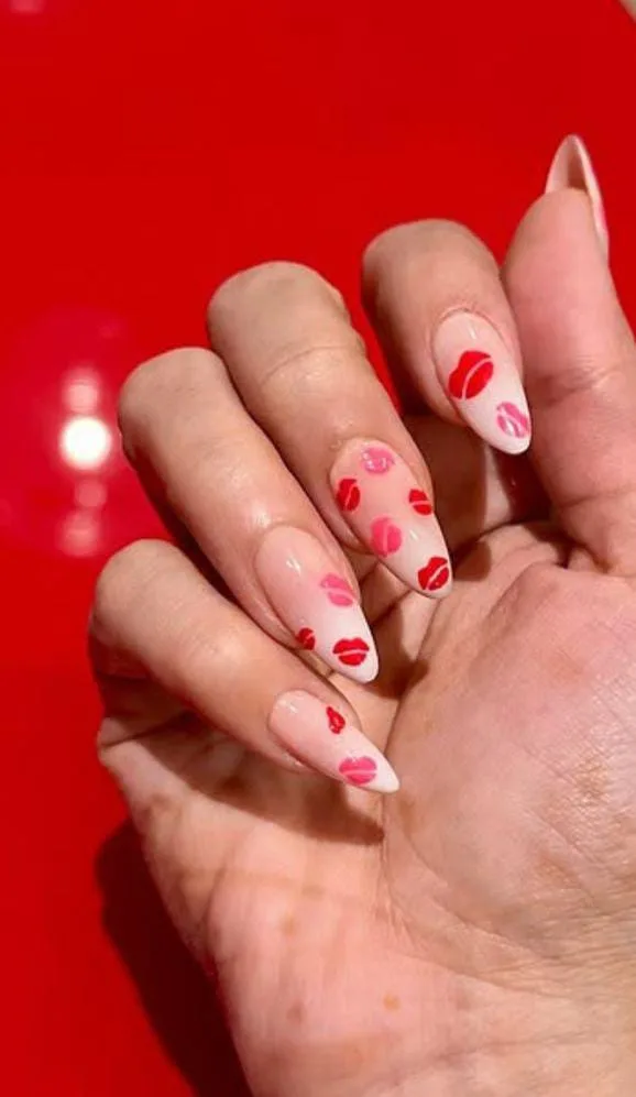 minimal valentines nails 010 9a5e1e4765