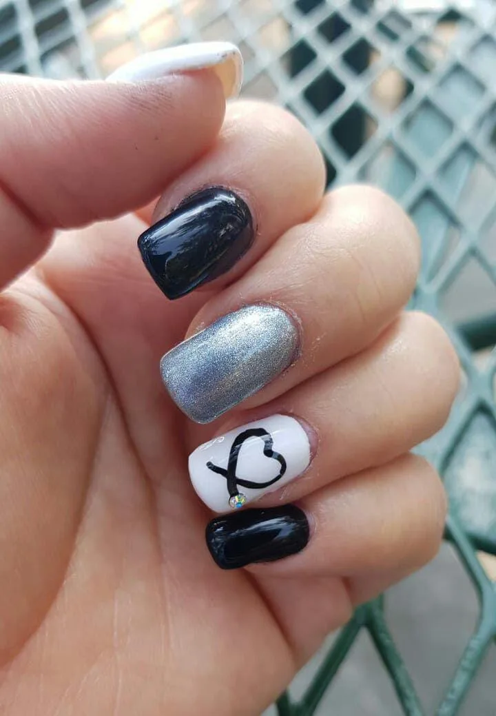 minimal valentines nails 015 83c1637fcb
