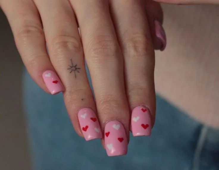 minimal valentines nails 036 403f271841