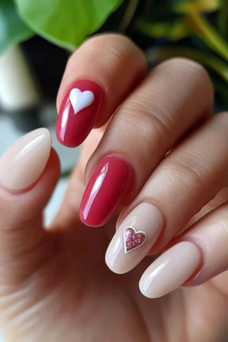 minimal valentines nails 043 a5cf259ea0