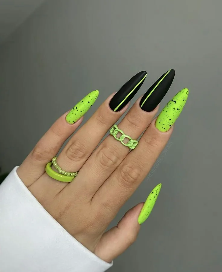 neon halloween nails 035 f4cf929a41
