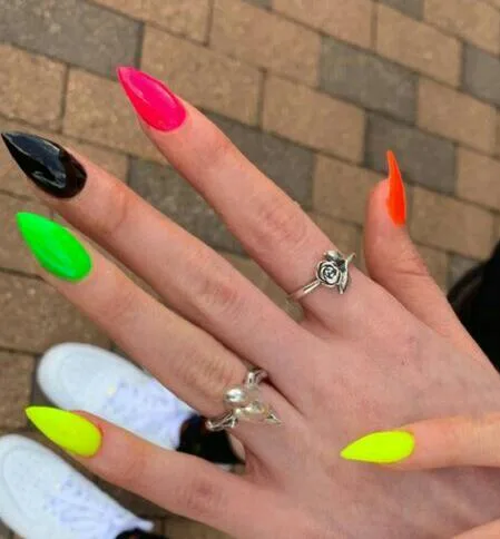 neon halloween nails 038 95d81c6dcc