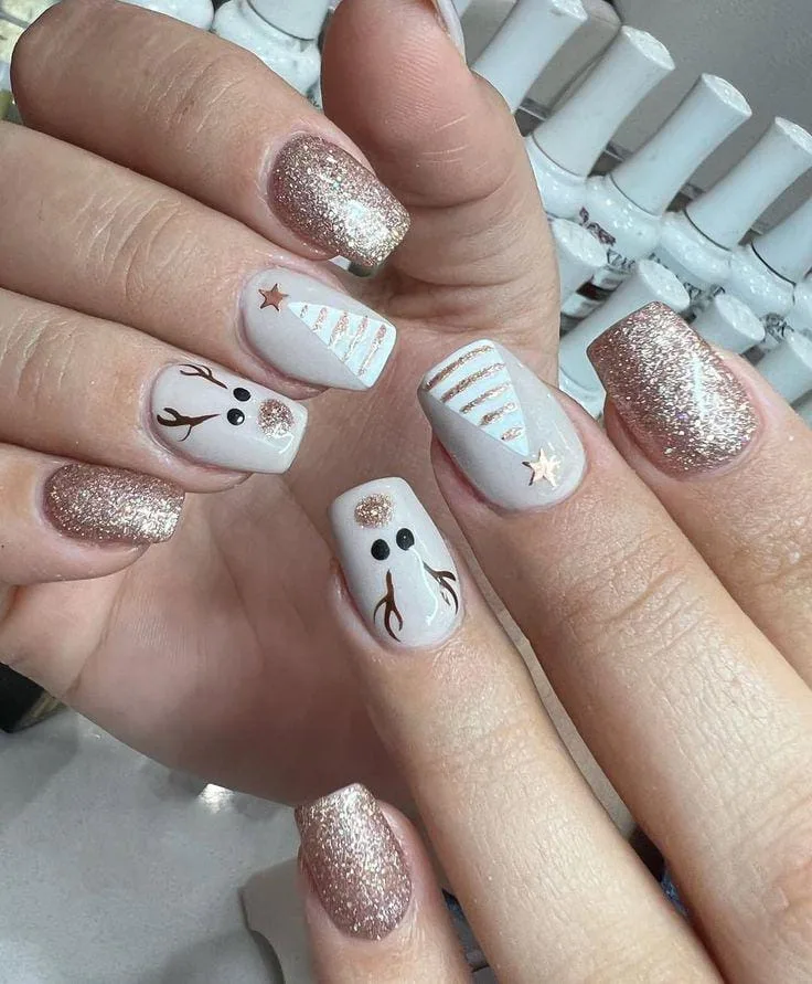 Dreamy Nude Christmas Nails for Every 2025 Holiday Mood 1