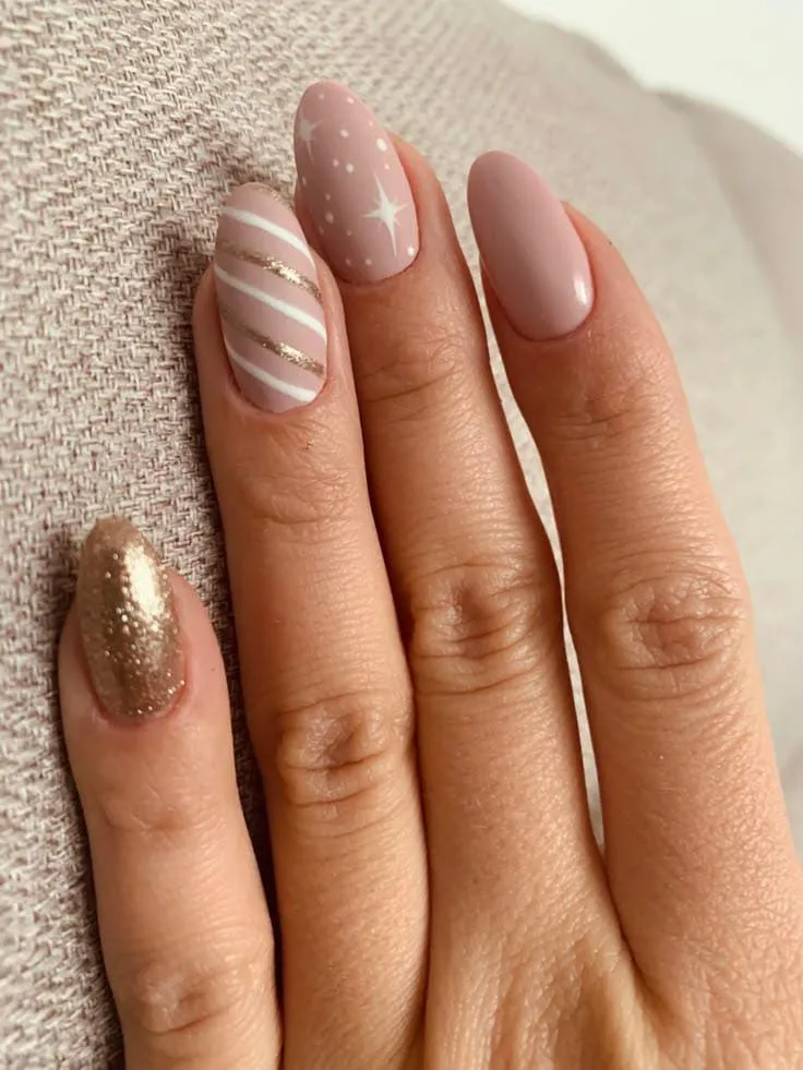 nude christmas nails 012 1aed70d963