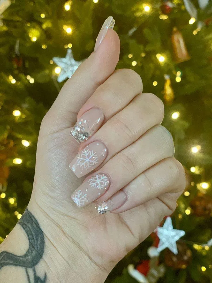 nude christmas nails 015 3f046089b8
