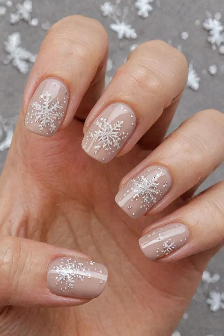 nude christmas nails 019 2808aba7b1
