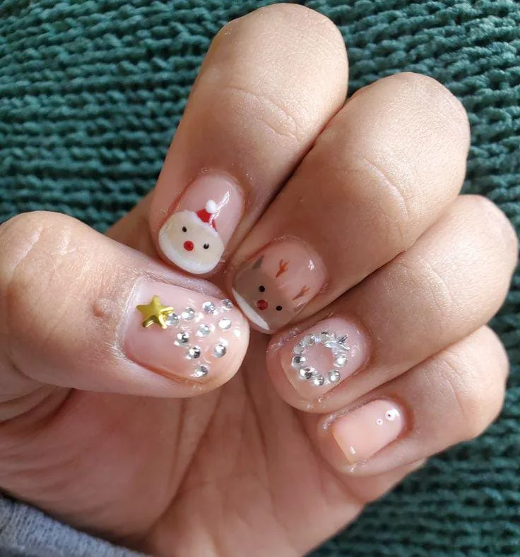 nude christmas nails 038 0fba06f34e