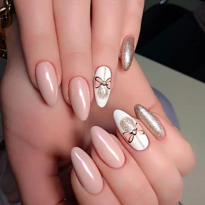 nude christmas nails 041 c7a6b93161