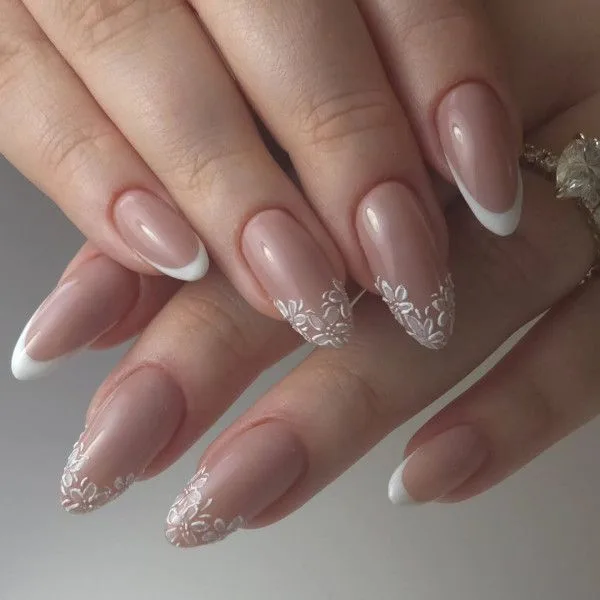 nude french tip nails 002 6e5628c546