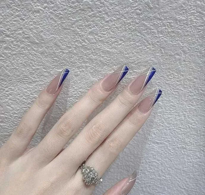 nude french tip nails 028 29118fcd3a