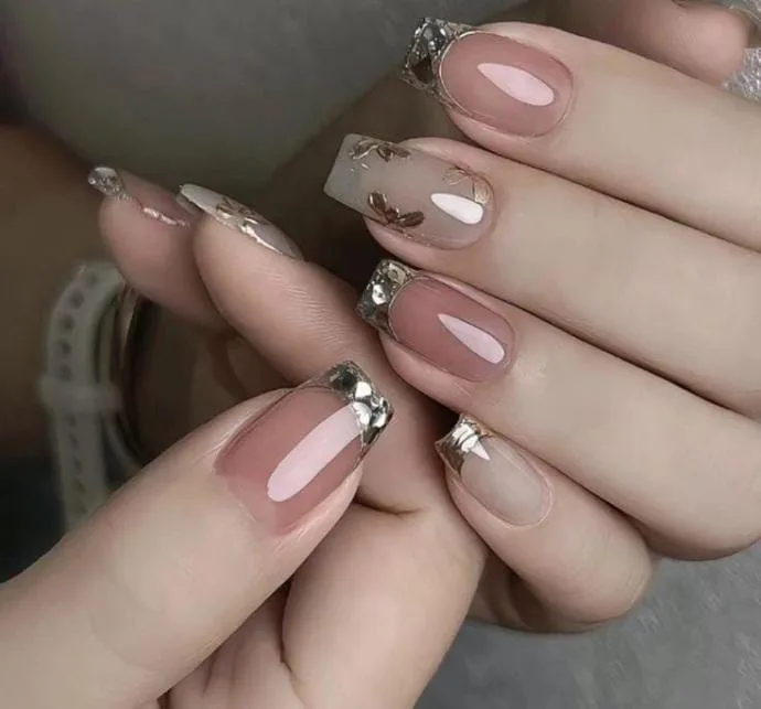 nude french tip nails 058 08ed4bbb9a