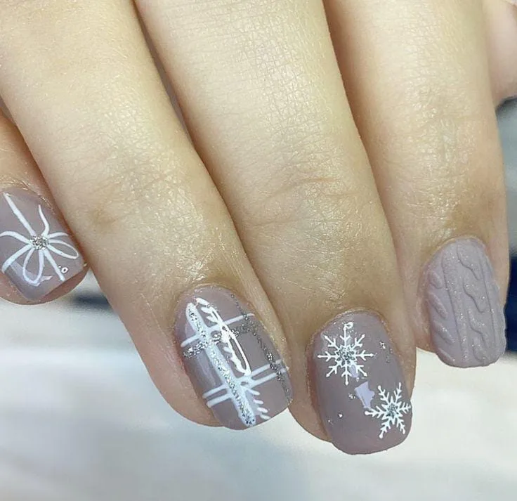 nude winter nails 043 dc85823c2c