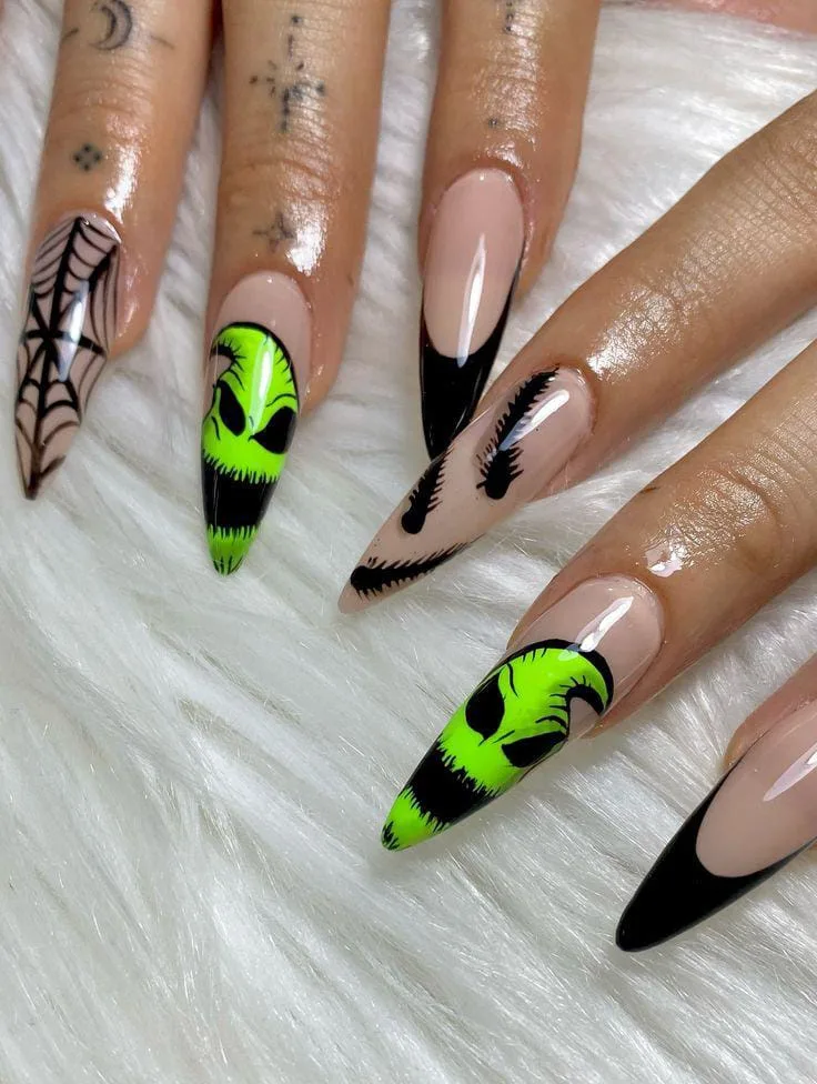 oogie boogie nails 002 673942fe6d