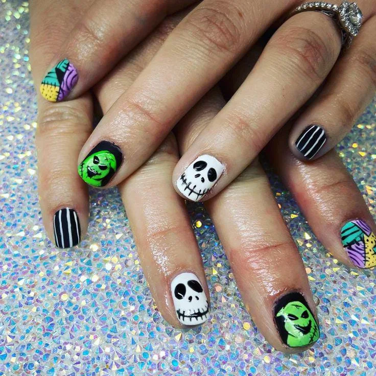 oogie boogie nails 032 a01873898f