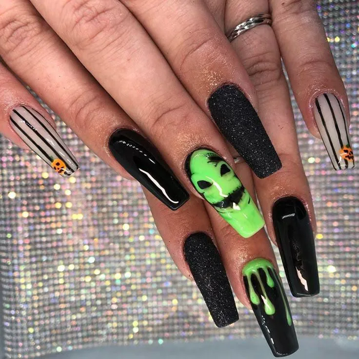 oogie boogie nails 036 b644365a7f