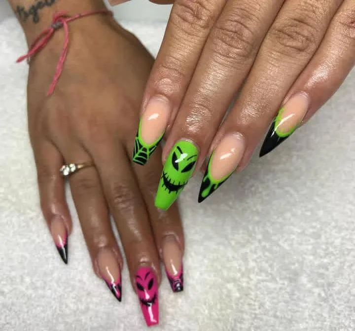 oogie boogie nails 048 505f3a0cb4
