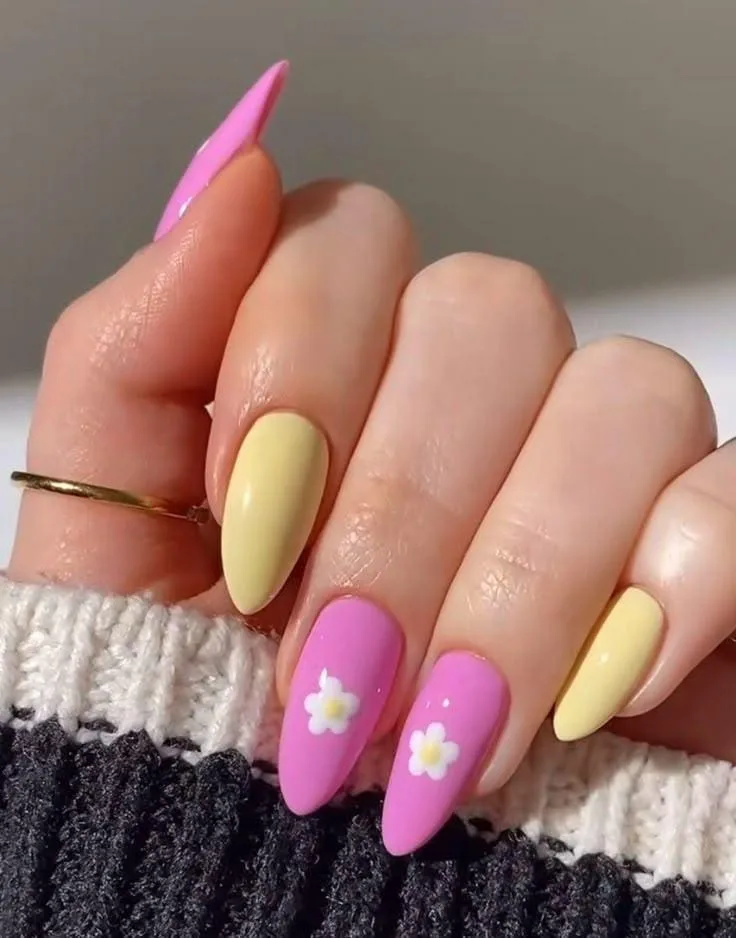 pastel valentines nails 020 73102d1231