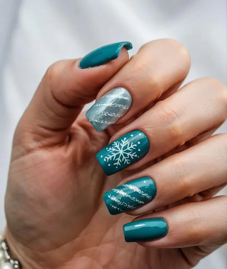 pretty winter nails 018 fceb1f3966