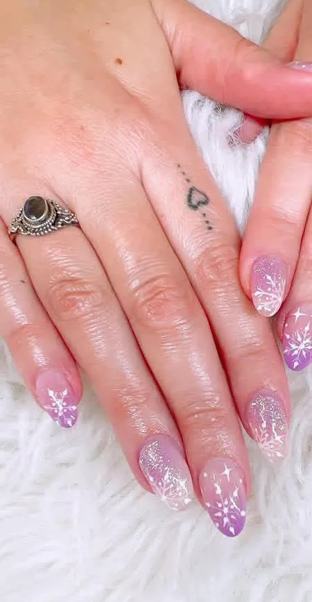purple winter nails 031 8fc43d08e2