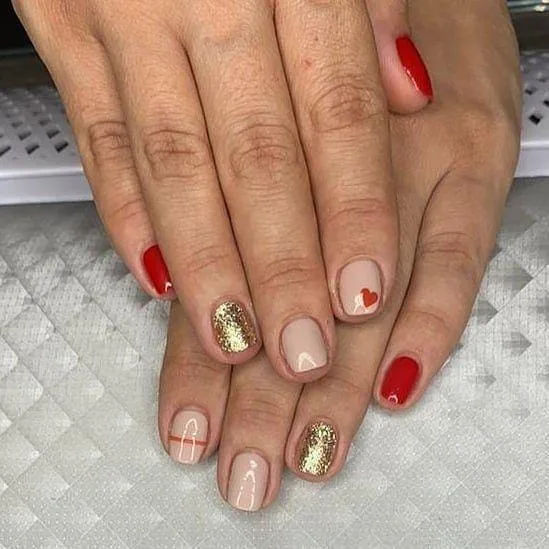 red and gold valentines nails 015 1dbda72d2a