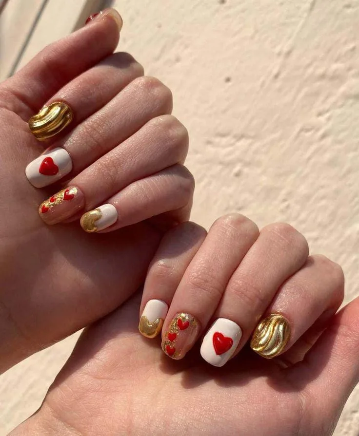 red and gold valentines nails 016 72b5d4b0c3