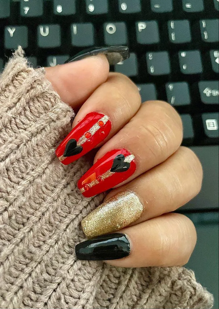red and gold valentines nails 024 02514216a9