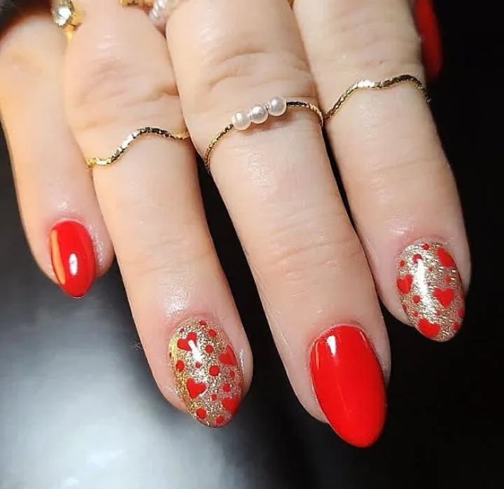 red and gold valentines nails 048 700771c6a5