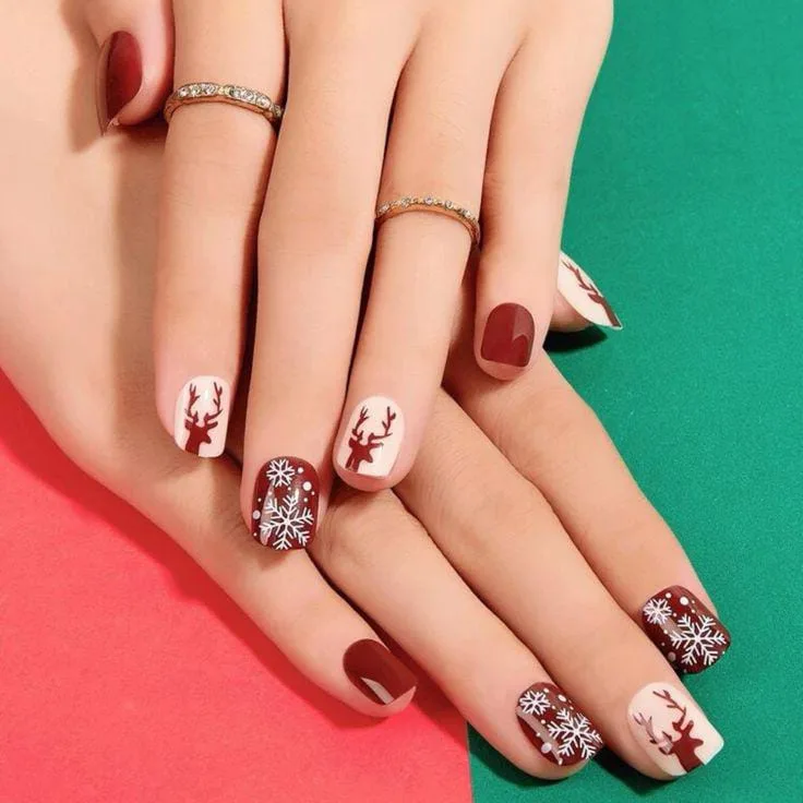 short christmas nail designs 050 528acd5a94