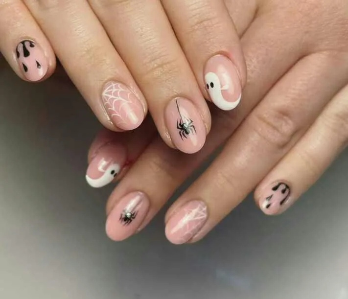 simple black halloween nails 007 094150febf