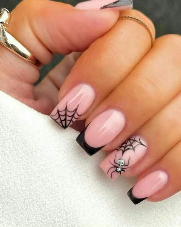 simple black halloween nails 016 f78f6c460e